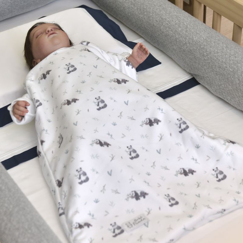 Saquinho de Vestir para Bebê Pandas