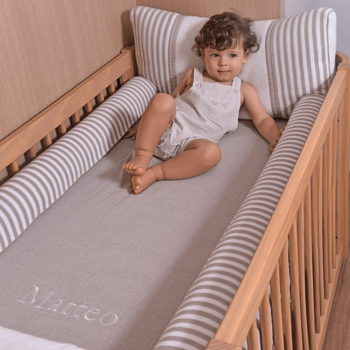 Kit Protetor de Berço Rolinho Tricot Elegance Listrado