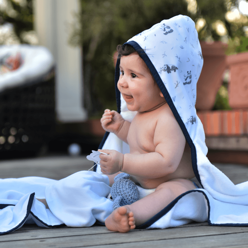 Toalha de Banho com Capuz para Bebê Pandas